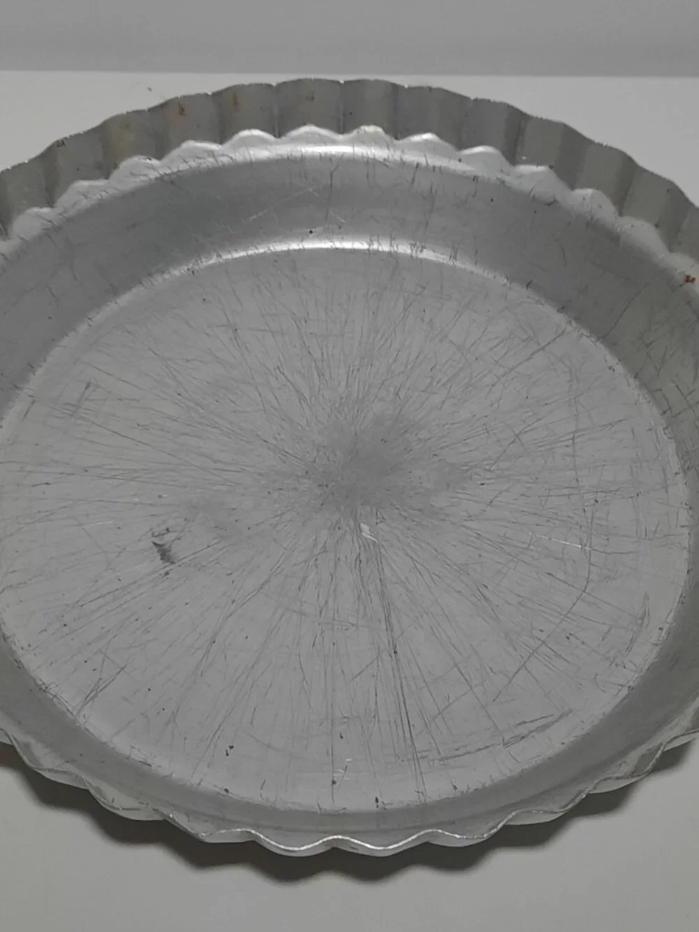 Vintage Wear-Ever #2865 Fluted Aluminum Pie Pan 10 x 1-3/4 USA Made
